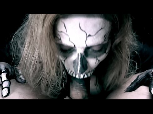 ❤️ Demon famke sûgje hoanne mei har swarte mûle en slikken cum. ️❌ Porno vk op fy.rexporn-com.ru ❌